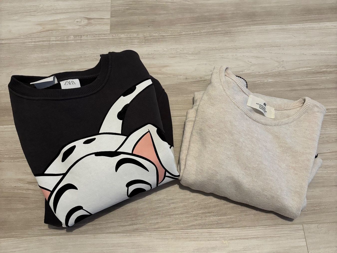 Zara Lotti & Set di vestiti: Disney Pullover von Zara & Langarmrock von H&M – Usato da Frauenkappelen venduto da tj_hawaii