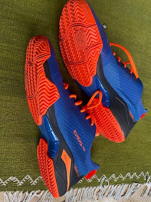 Decathlon Scarpe da uomo: chaussures padel kuikma 990 – Usato da Geneve venduto da chadouli