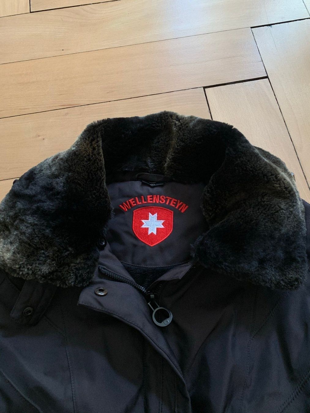 Wellensteyn Vestes: WELLENSTEYN - Jacke dunkelbraun M – D'occasion à Zürich par Diazaio 3
