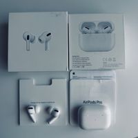 Original Apple AirPods Pro 1 Gen. mit Wireless Case