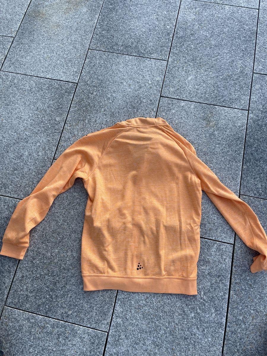 Giacche: Craft Hoodie – Usato da Oberiberg venduto da tschalunbiker 1