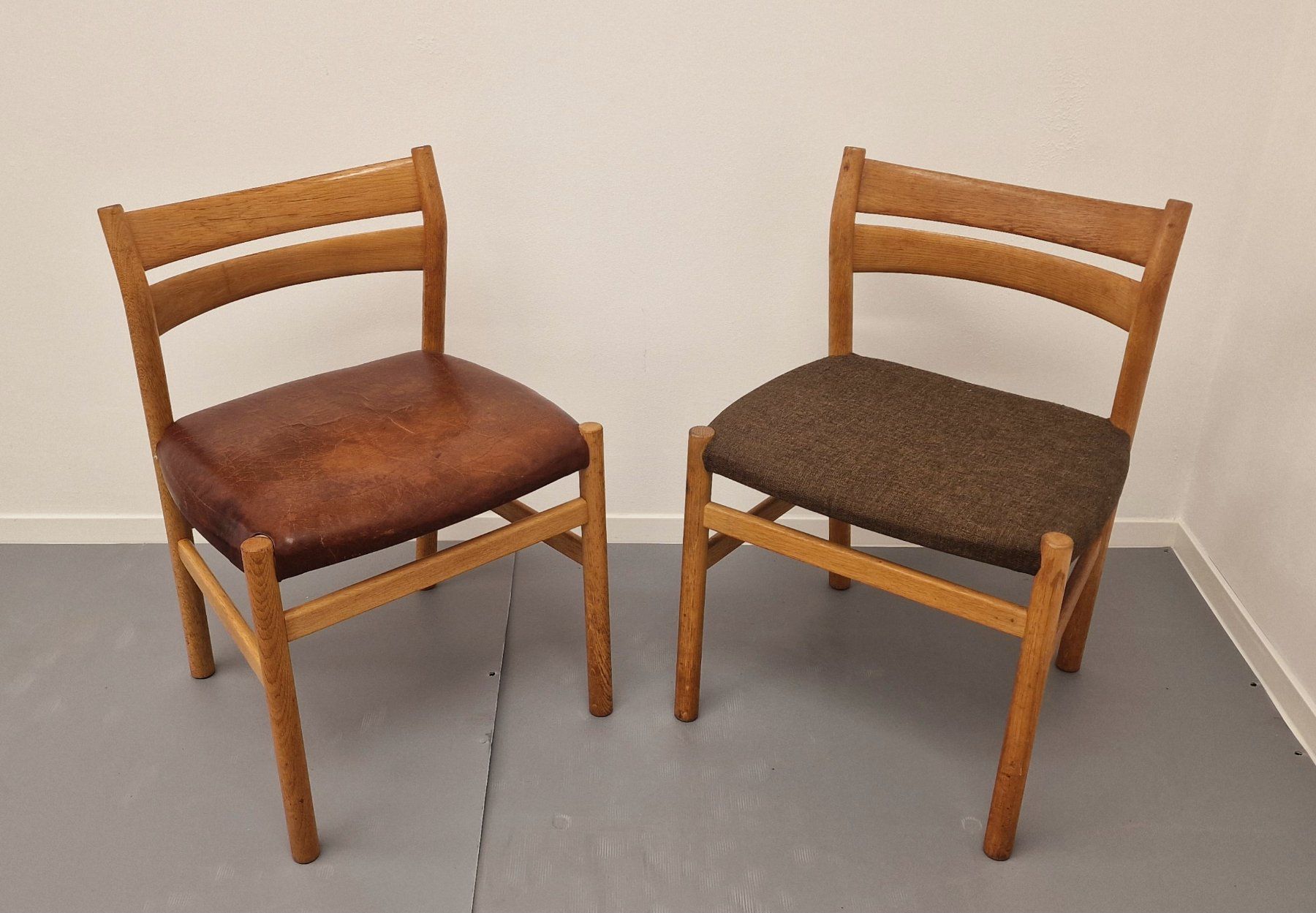 Sedie: Design, Børge Mogensen, 2 Stühle, C.M. Madsens, Eiche 60er – Usato da St.Gallen venduto da Yuzucitrus 3