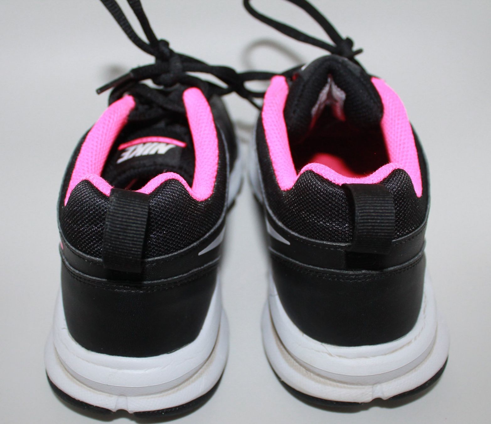 Nike Scarpe da donna: Baskets NIKE t. 38.5 – Nuovo (secondo la descrizione) da Peseux venduto da Gilloss 3