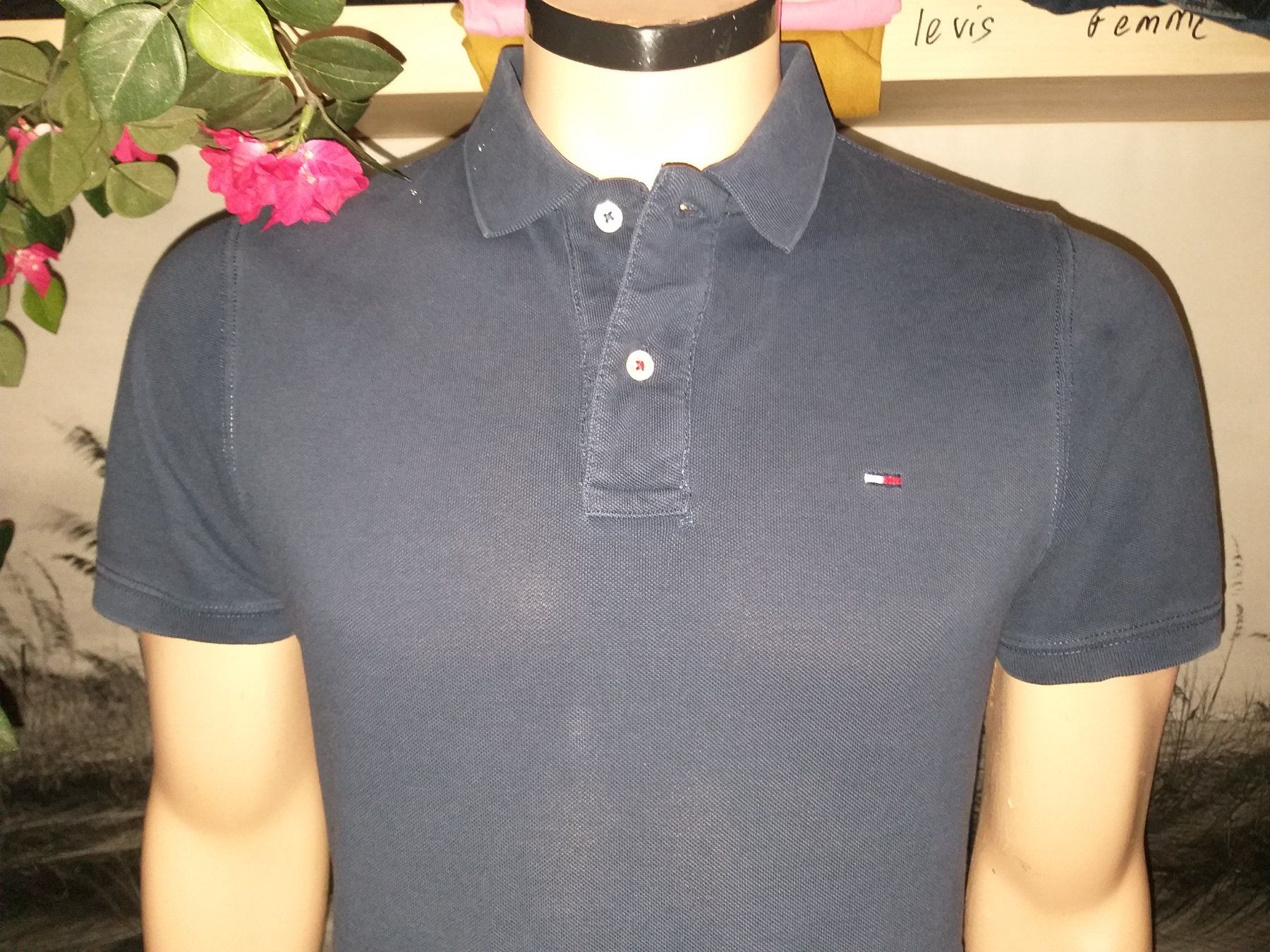 Tommy Hilfiger Magliette Polo: Polo TOMMY HILFIGER    Taille / Grosse M..... – Usato da Cossonay-ville venduto da Super-Price-Quality 1