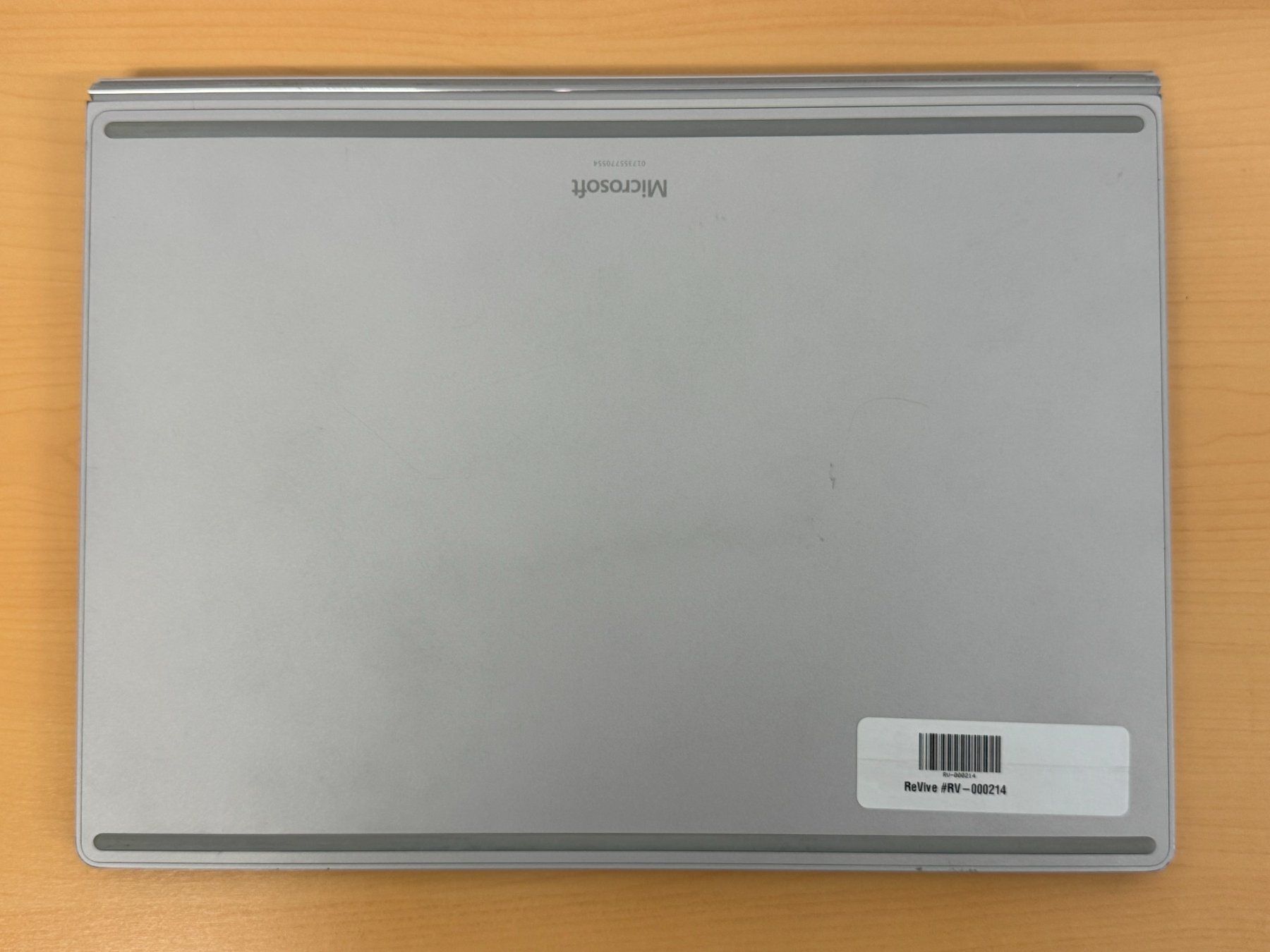 Microsoft Notebook: Microsoft Surface Book i7-6600U 256GB 8GB mit Windows 10 – Usato da Ebmatingen venduto da Revivetrade 5