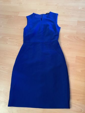 Jolie robe bleu roi Mango taille xxs ou 32
