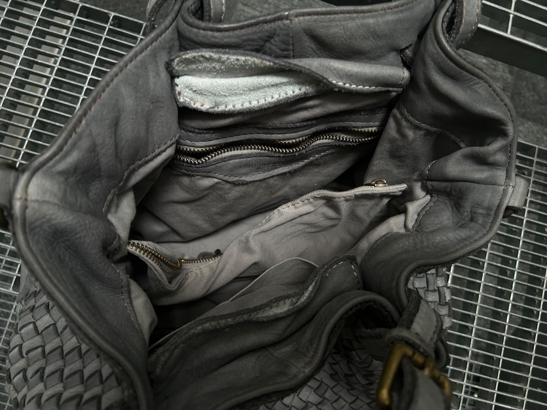 Sacs femmes: Tasche – D'occasion à Worb par -rene- 3