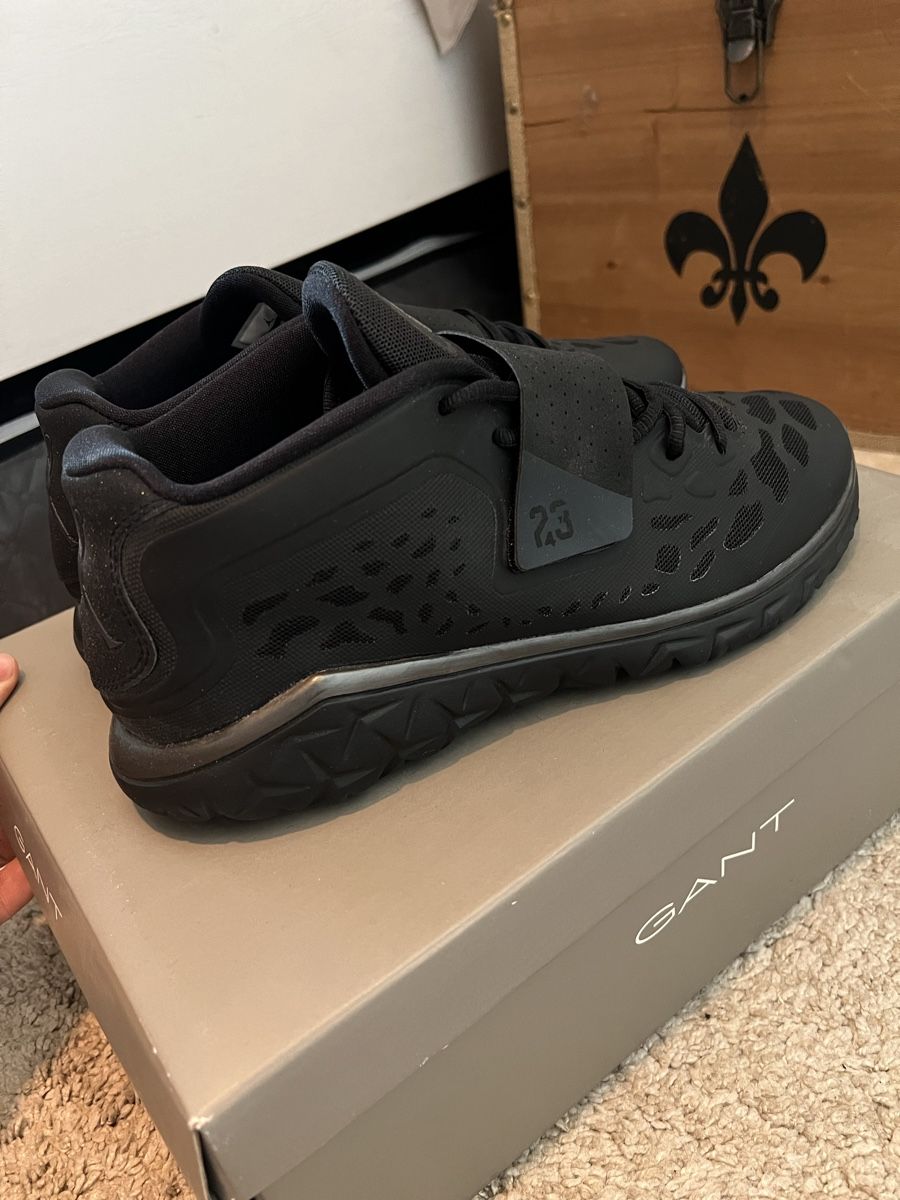 Jordan Scarpe da uomo: JORDAN FLIGHT FLEX TRAINER 2 BLACK METALLIC SILVER grösse 45 – Nuovo e nell'imballaggio originale da Kriens venduto da Delikanli1 5