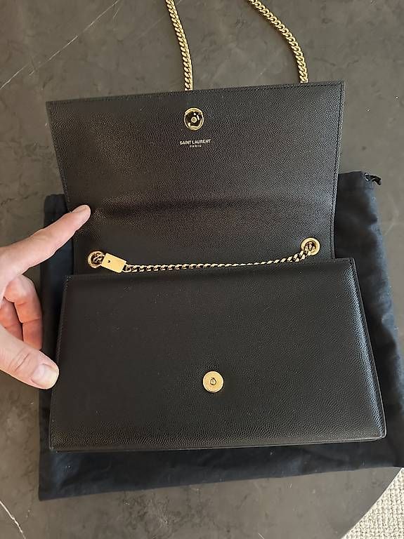 Saint Laurent Sacs femmes: YSL Tasche – D'occasion à Nänikon par juleswinnfield 2