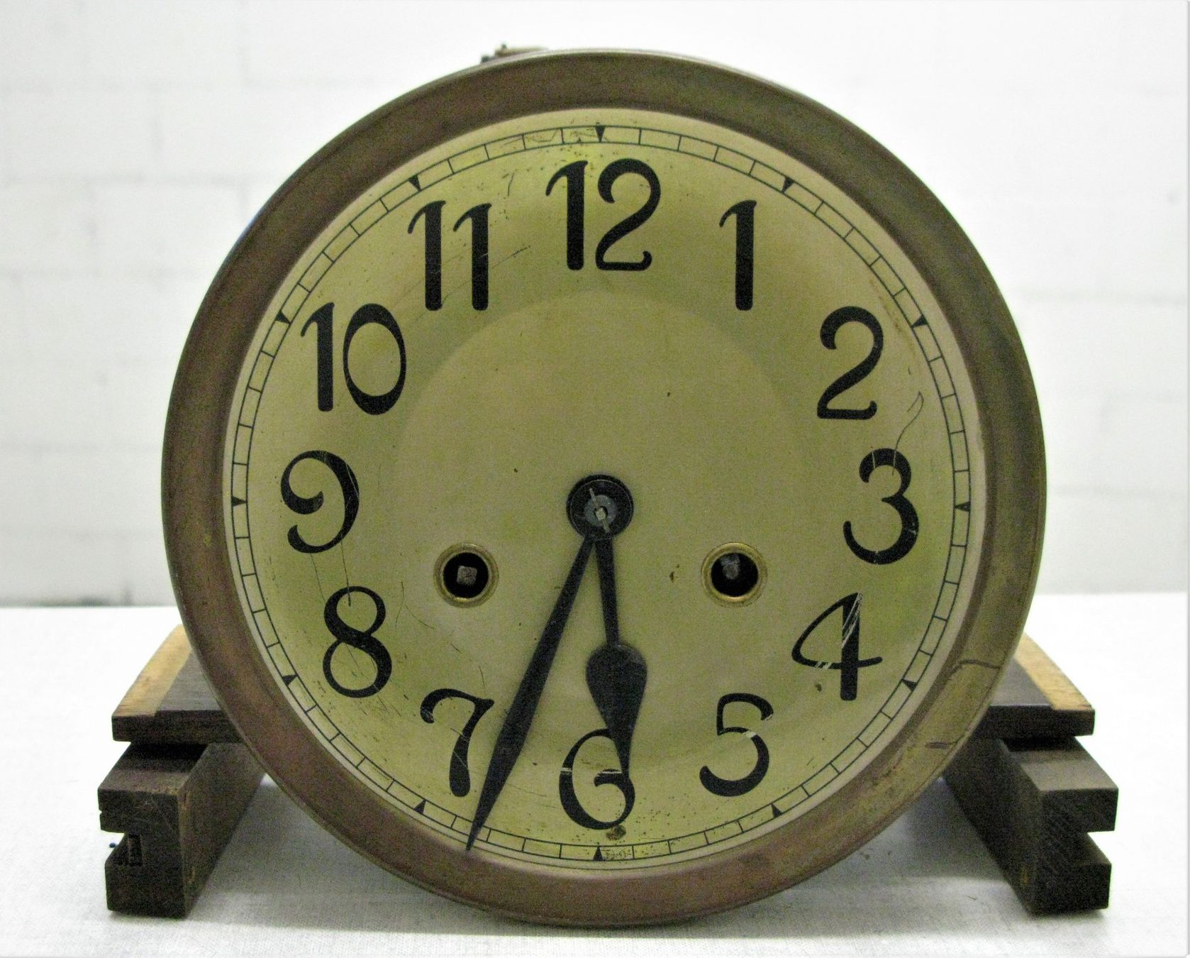 Orologi da terra & Orologi da parete: Uhrwerk (Mauthe?) – Usato da Zürich venduto da artsandstuff