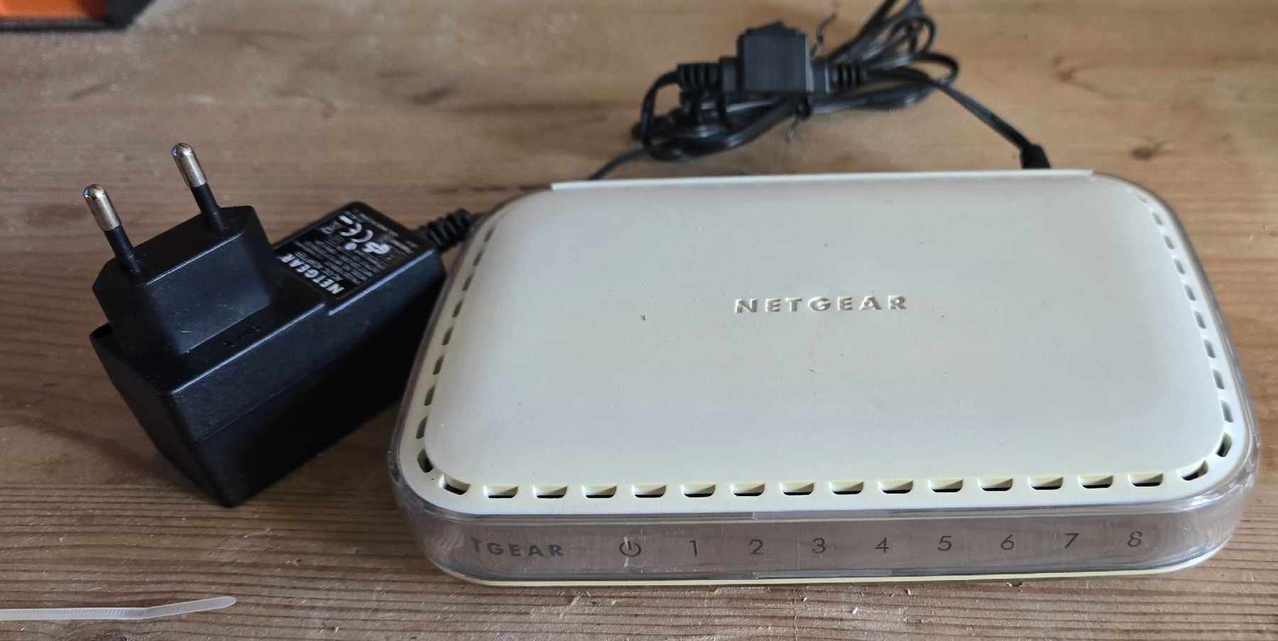 Netgear Modem & Router: routeur Netgear – Usato da Grandevent venduto da Ganesha25 1