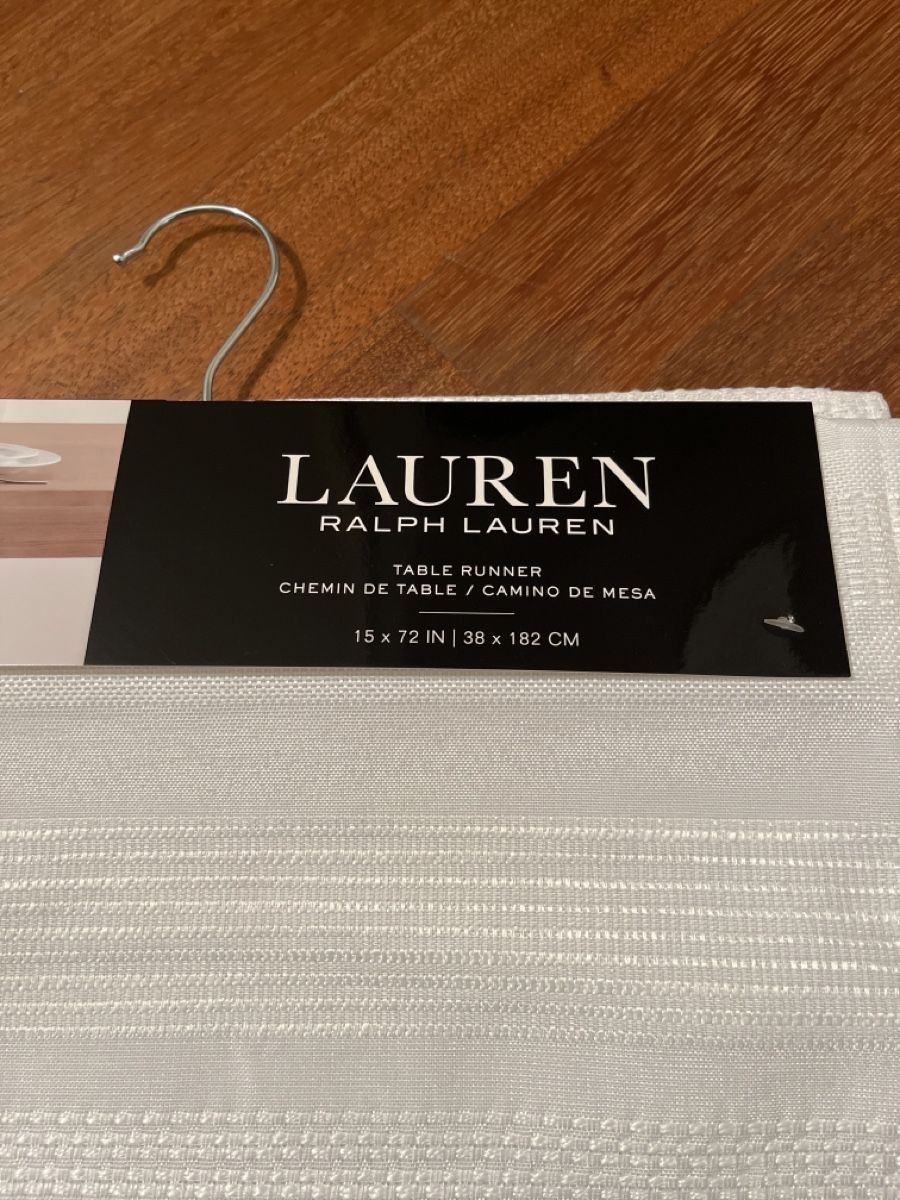 Ralph Lauren Altra biancheria da tavola: Tischläufer von Ralph, Lauren, originalverpackt – Nuovo e nell'imballaggio originale da Zollikerberg venduto da hei_cmm5 1