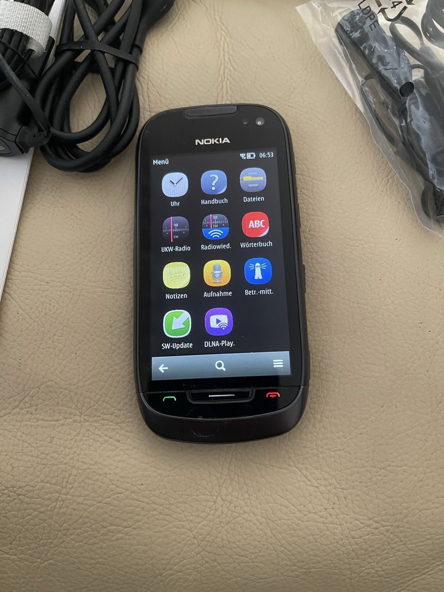 Nokia Handys / Smartphones: Nokia 701  OVP Top zustand – Gebraucht aus Regensdorf von mex5145 6