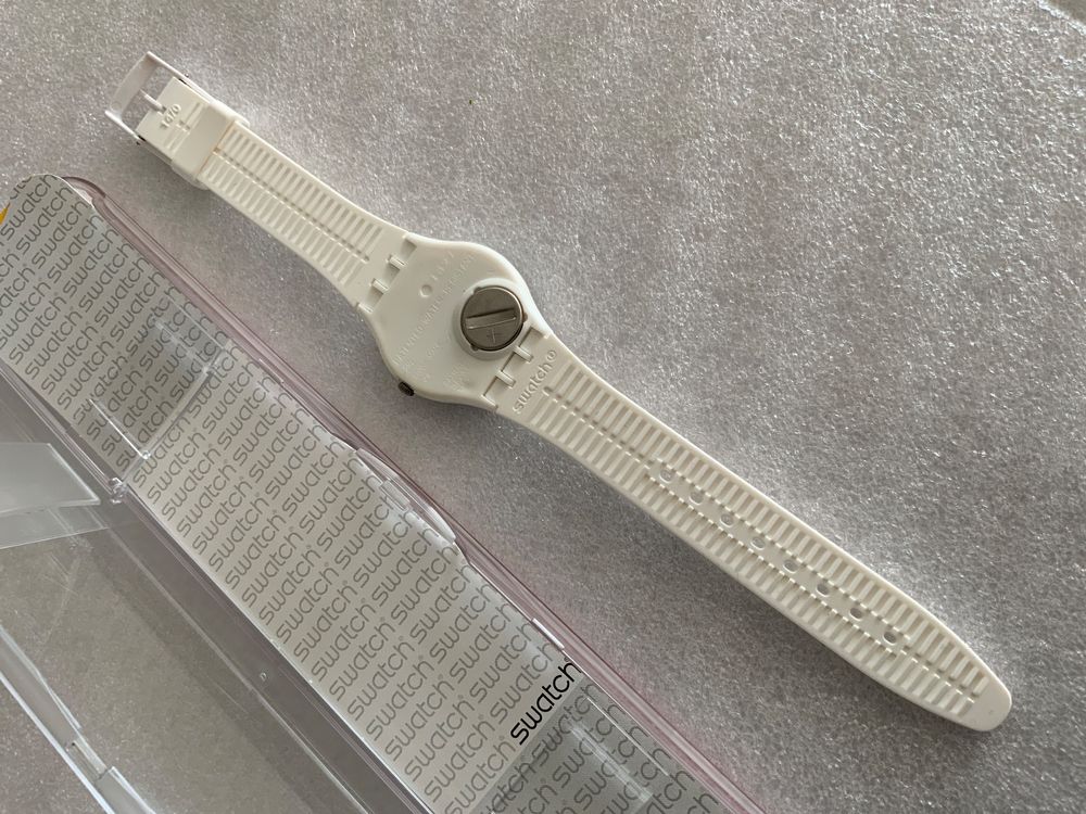 Swatch Orologi: Swatch Gent NOT AVAILABLE IN COLOUR - ungetragen – Nuovo e nell'imballaggio originale da Wettswil venduto da rotonda 3