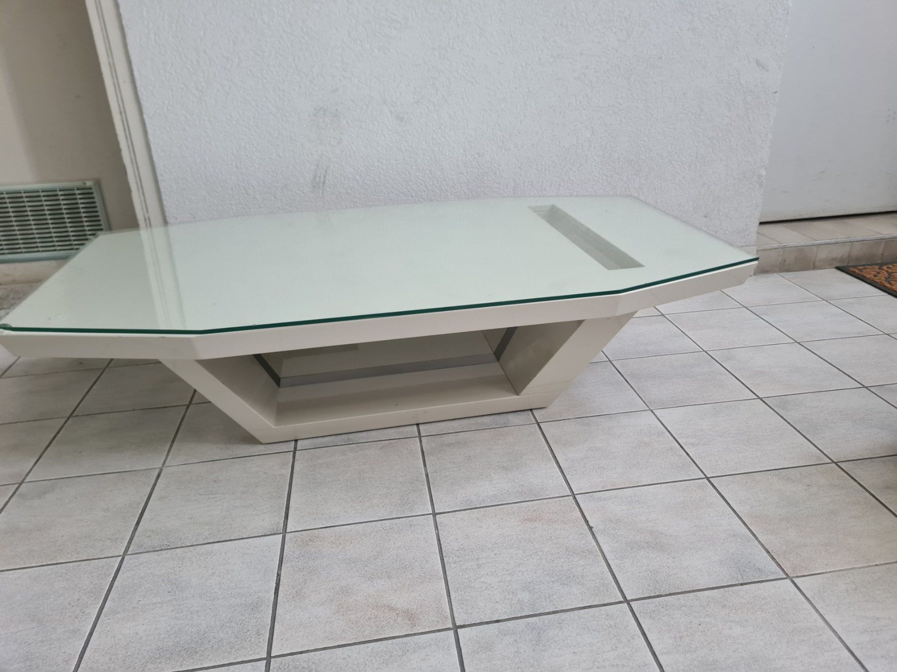 Tavoli: Table basse design en verre, parfait pour salon! – Usato da Monthey venduto da 187-zeroo 1