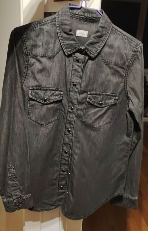 Lot de 2 Chemises femme taille S (D'occasion) à Neuchâtel pour CHF 4