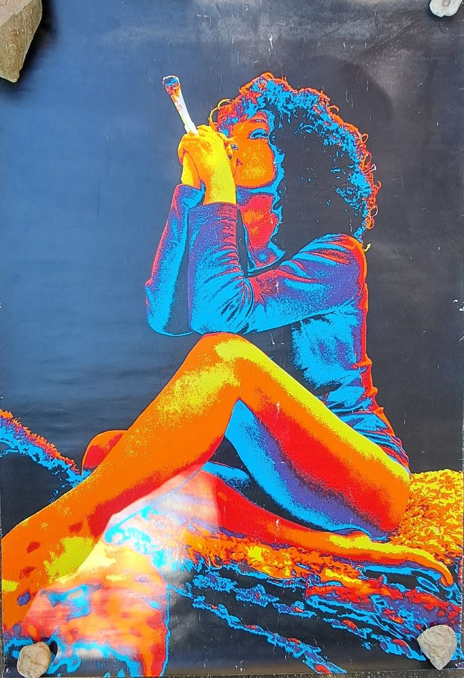 Foto & Immagini: Psychedelic Blacklight Poster Frau mit Joint Vintage – Usato da Rotkreuz venduto da hoselupf01