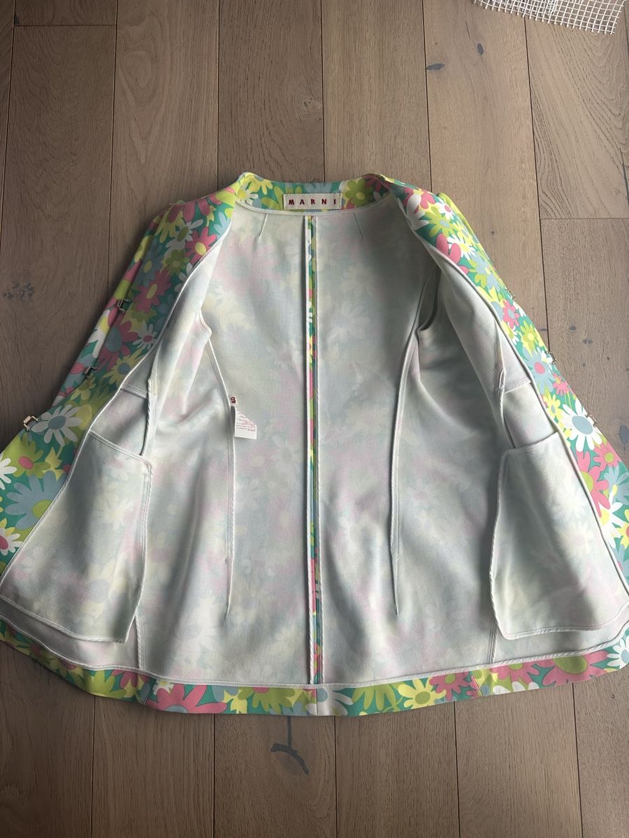 Marni Giacche: MARNI flower blazer, size IT 40 – Nuovo (secondo la descrizione) da Zug venduto da Nat.yushkevich 2