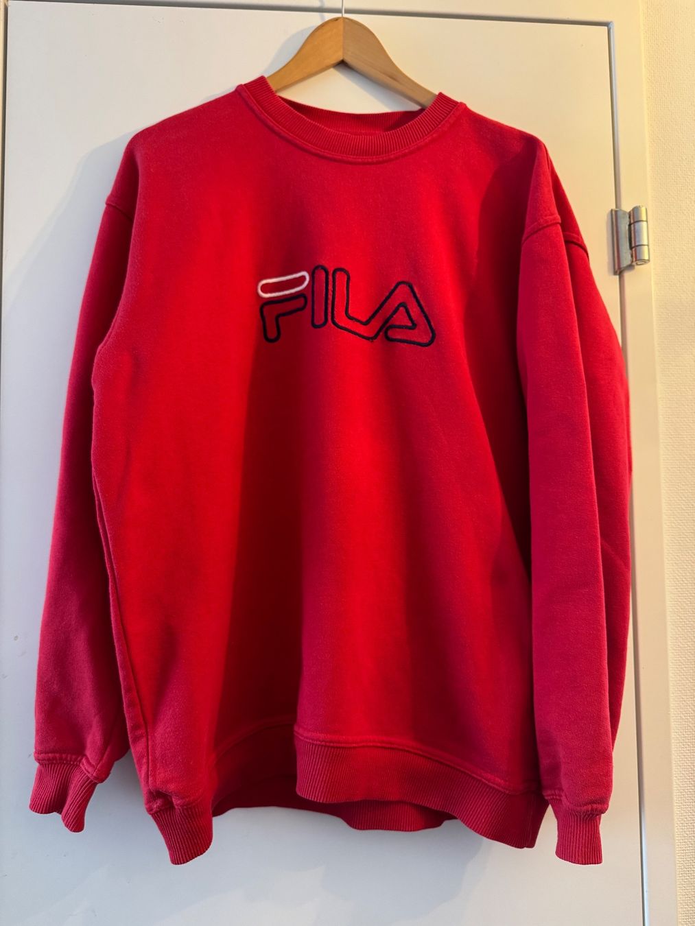 Fila Maglioni & Felpe: Fila Sweatshirt Vintage Retro – Usato da Obfelden venduto da cesarina10 8