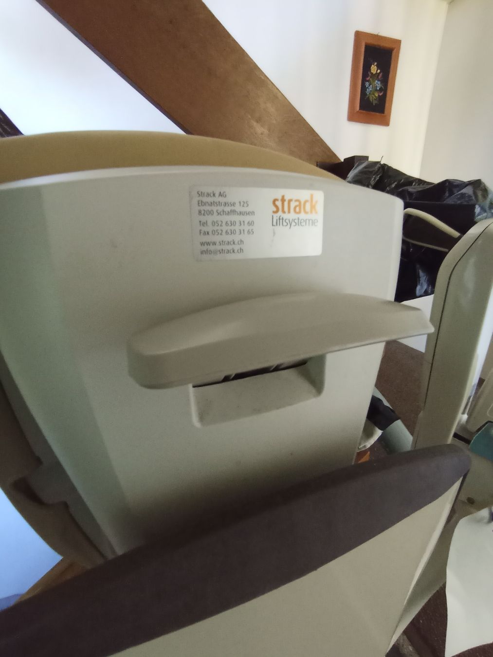 Attrezzature mediche: Treppenlift Strack mit Sitz funktionstüchtig  – Usato da Belp venduto da Guadalupe84 1
