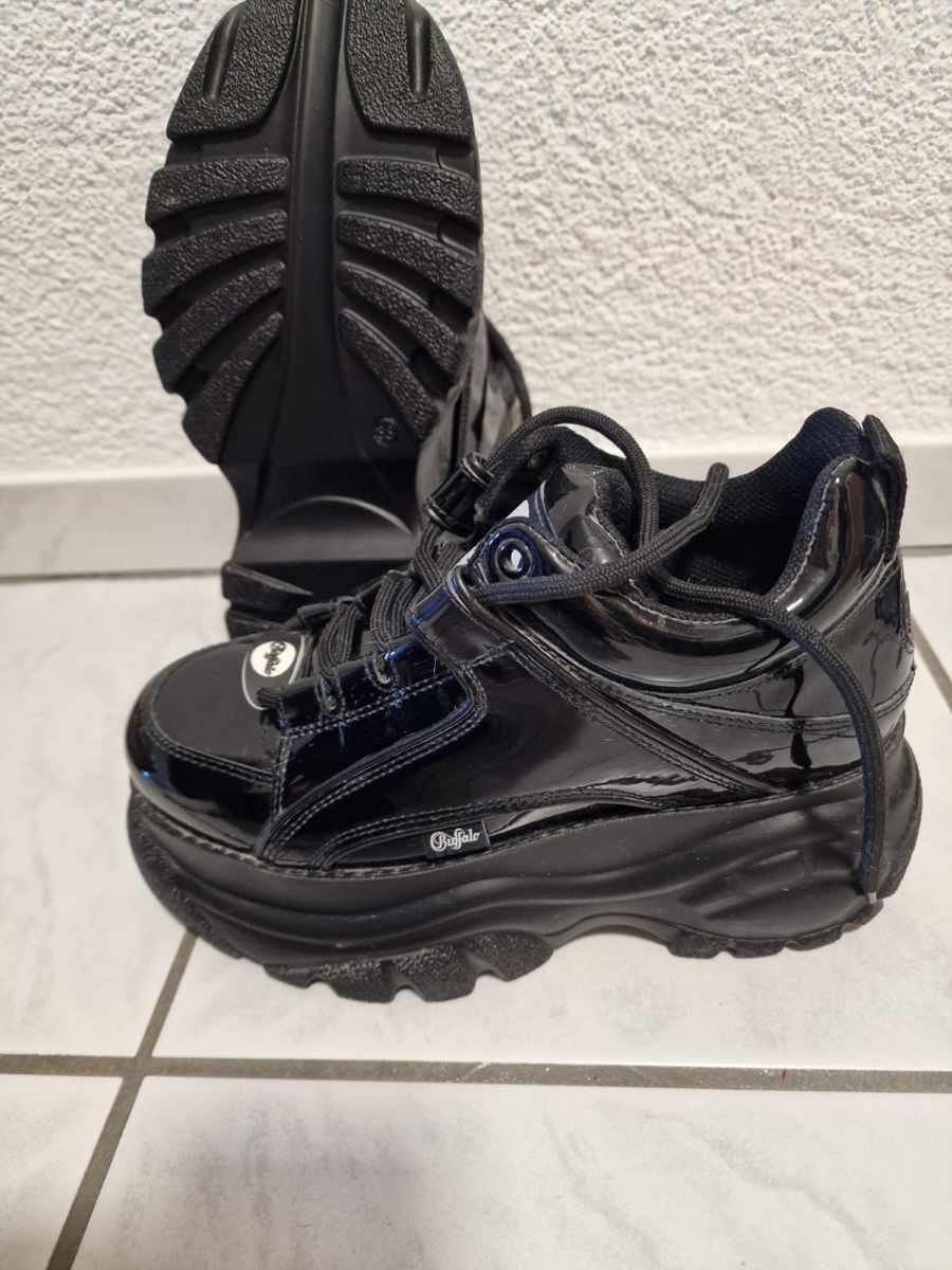 Scarpe da donna: Schuhe Buffalos – Nuovo (secondo la descrizione) da Embrach venduto da fabiennejessica