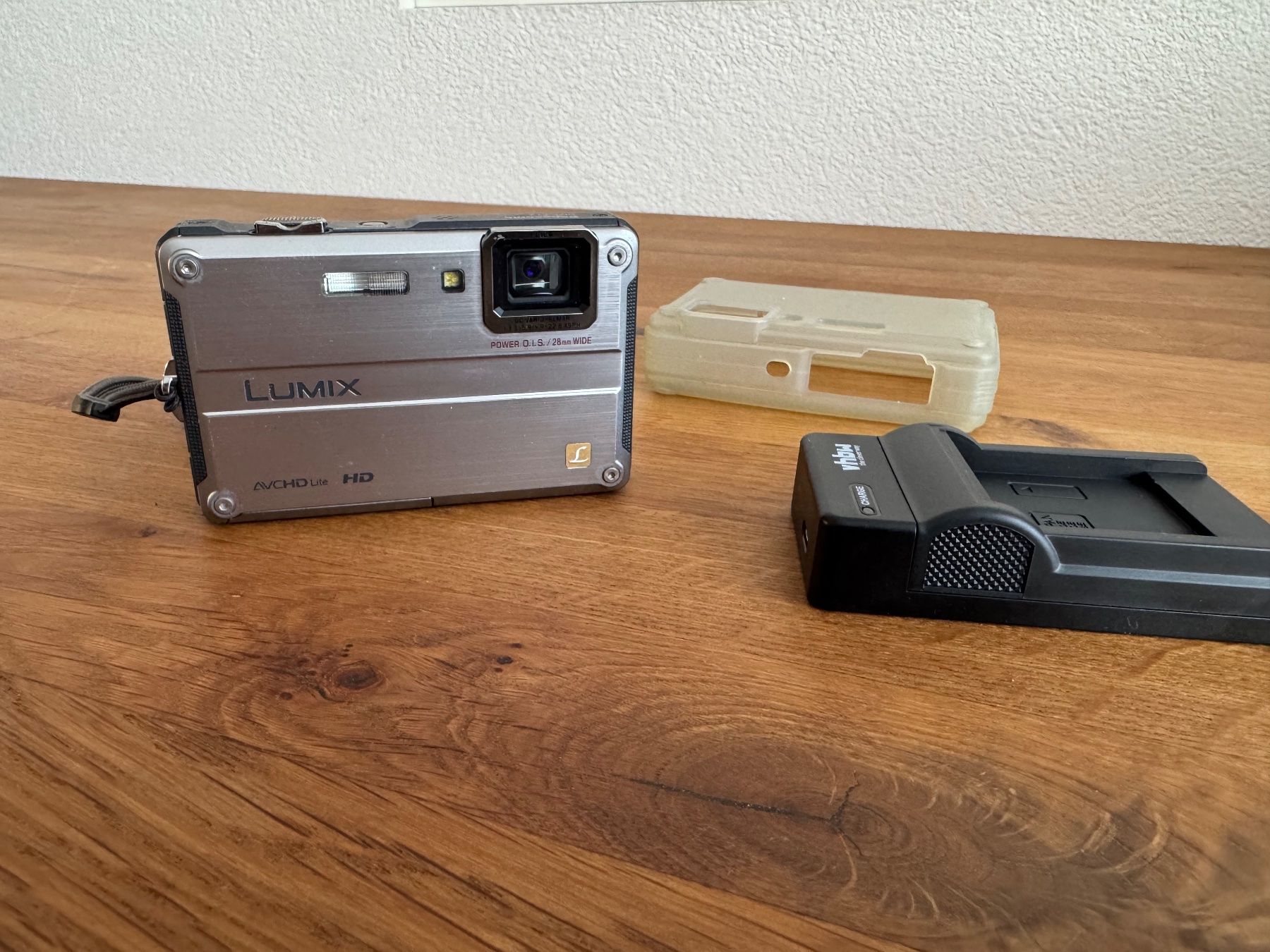 Panasonic Fotocamera: Panasonic Lumix DMC-FT2 – Usato da Frauenfeld venduto da dilili