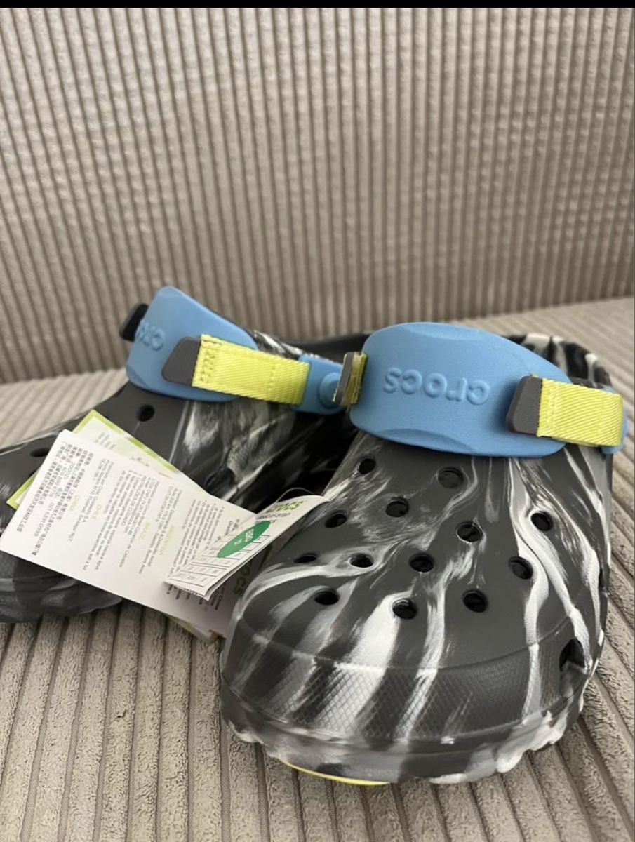 Crocs Chaussures hommes: Crocs 37 – Neuf (Voir description) à Hombrechtikon par boa_8kth