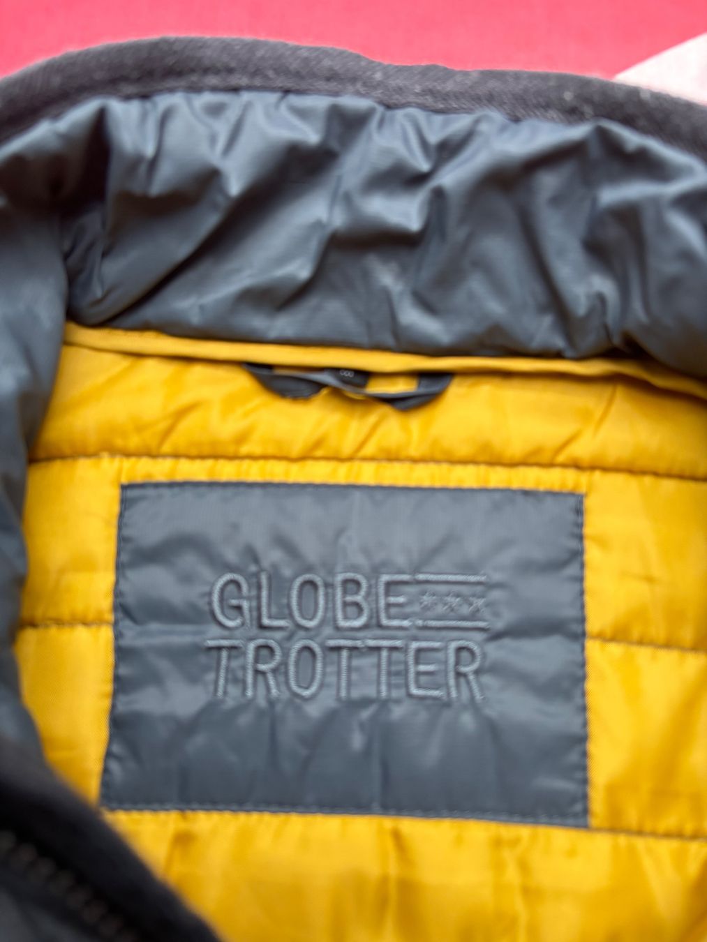 Giacche: Steppjacke Hybridjacke Globetrotter M Grau – Usato da Balsthal venduto da Uroby 4