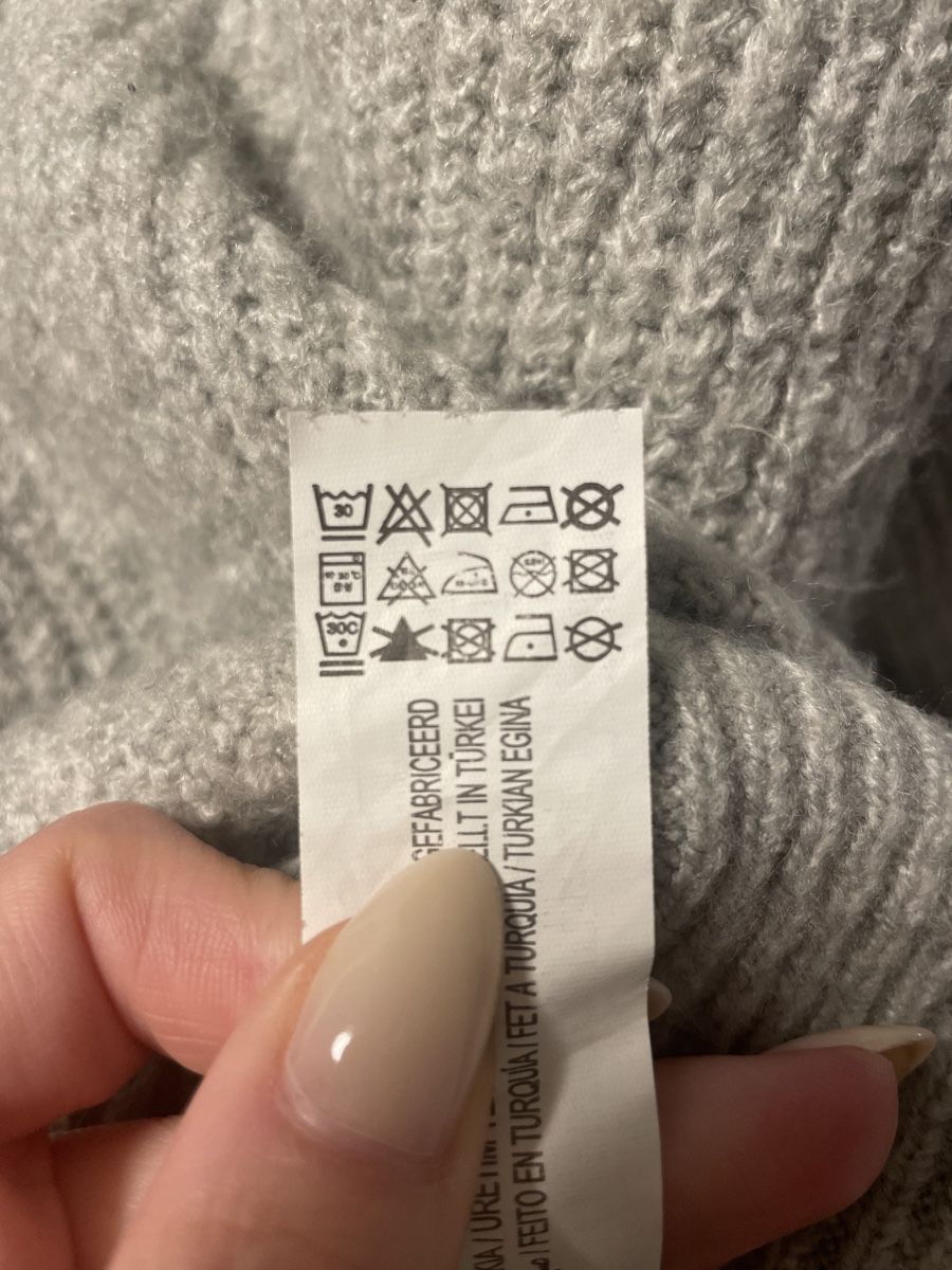 Stradivarius Maglioni & Felpe: Kuscheliger Stradivarius Rollkragenpullover Gr. XS – Usato da Arbon venduto da llaauraa 3