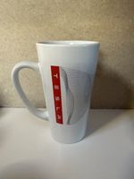Tesla Tasse weiss mit Logo + Muster guter Zustand