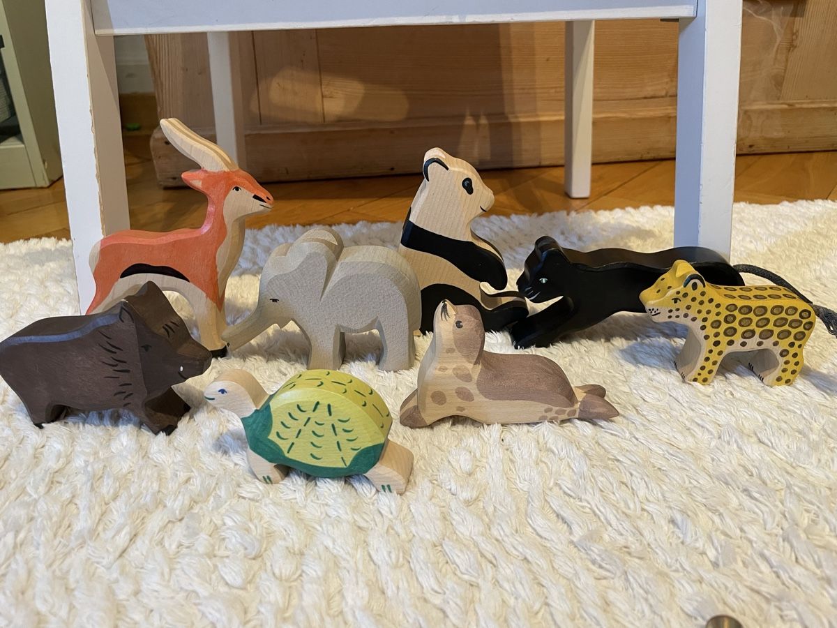 Spielzeuge: Holztiere / Holzfiguren Set – Gebraucht aus Basel von marcvo 3