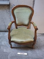 Antiker Armlehnstuhl in Louis-Philippe-Stil mit Ziernägel