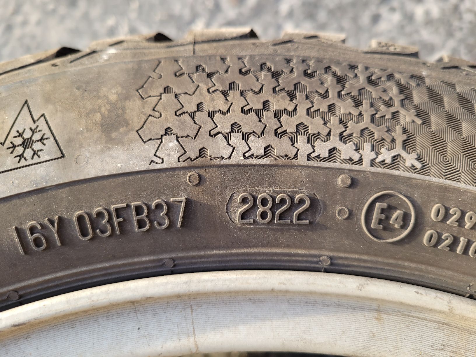 Ford Pneumatici & Ruote complete: Winterräder zu Ford Fiesta – Usato da Tägerwilen venduto da U4GD 5