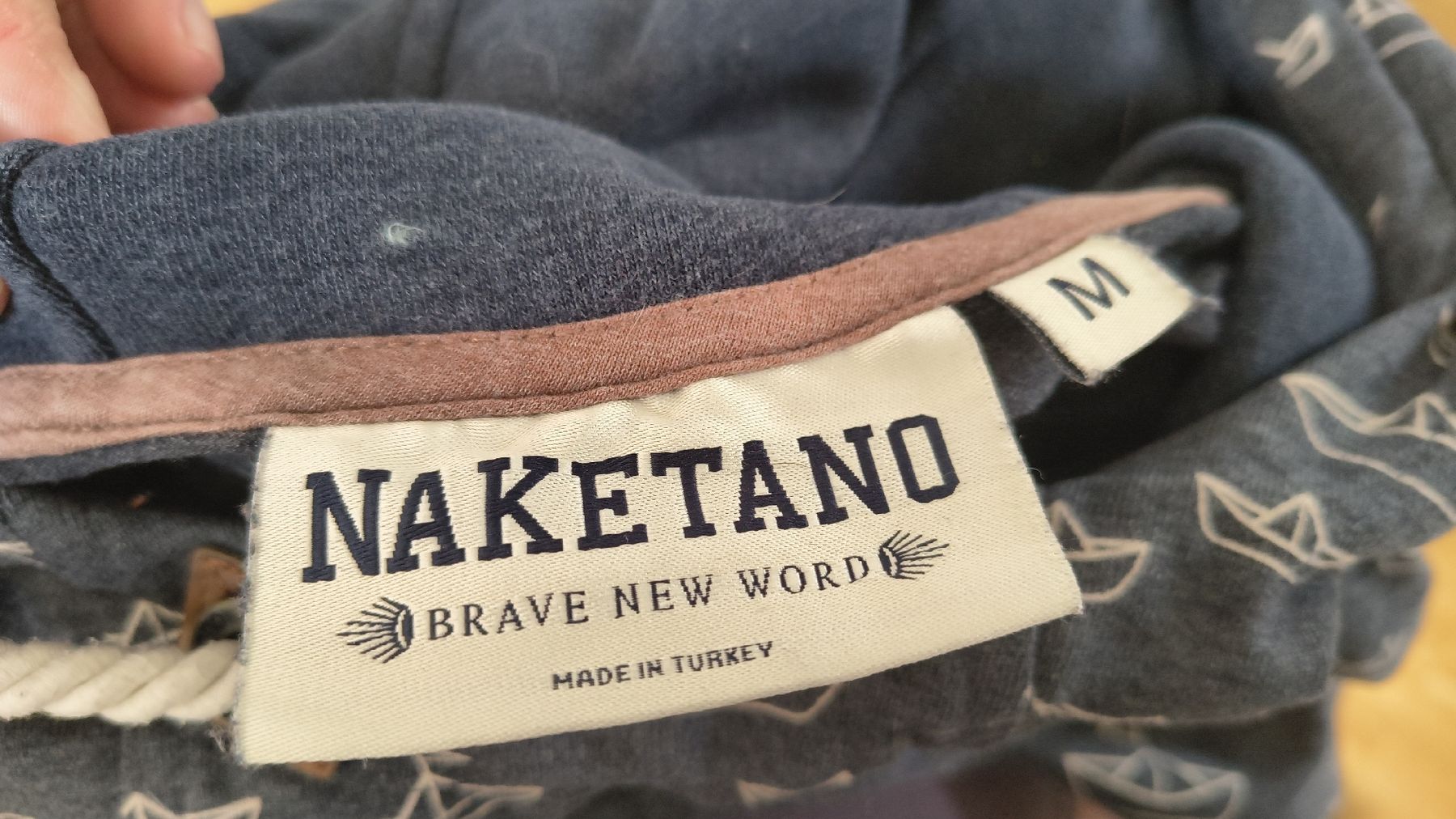 Naketano Pullover & Sweatshirts: Naketano Pullover – Gebraucht aus Urtenen-Schönbühl von m.schneider85 3