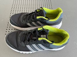Sportschuhe Adidas Grösse 42