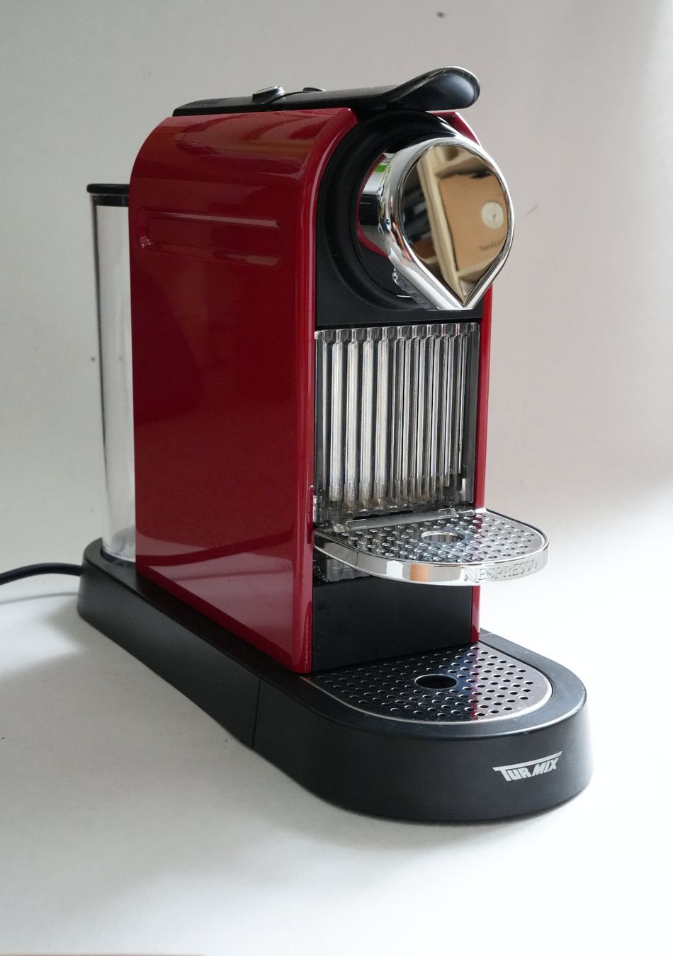 Nespresso Kaffeemaschinen & Espressomaschinen: Nespresso Kaffeemaschine CitiZ – Gebraucht aus Zürich von Myomesin