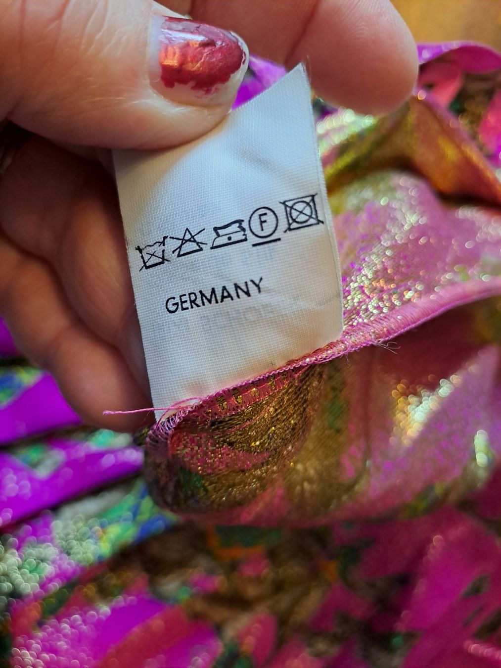 Gonne: Trixi Schober India Design Rock  Seide Gr.38 – Usato da Emdthal venduto da kasira 4