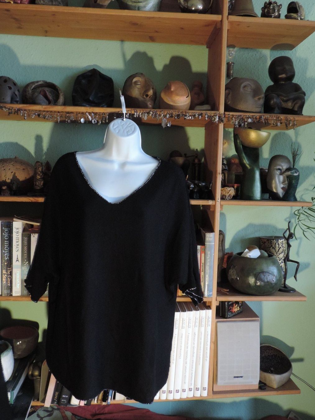 Lotti di vestiti: 2 pull gris et noir argenté – Usato da Genève venduto da Axelle333 3