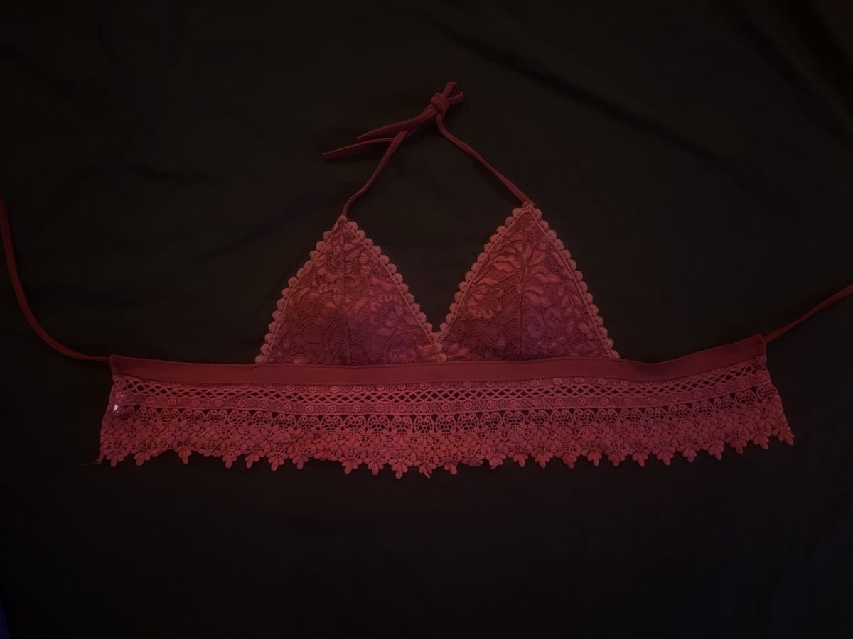Top: Spitzen Bralette   – Usato da Münchenbuchsee venduto da Luna171