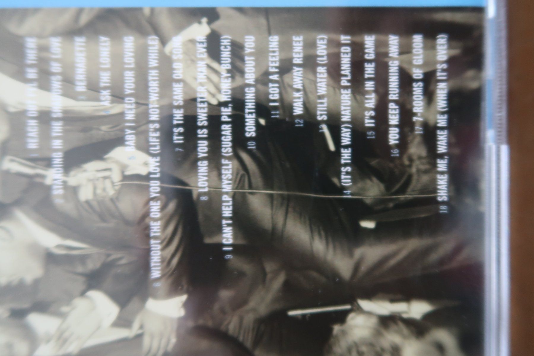 CD: FOUR TOPS - THE DEFINITIVE COLLECTION  - CD – Usato da Basel venduto da Patiscat 2