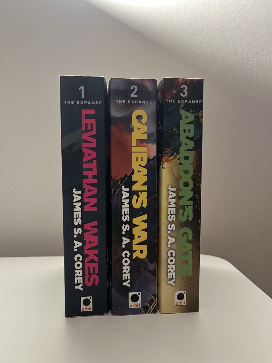 Bücher: The Expanse - James A. Corey, First three books – Gebraucht aus Zürich von ame_8jrb