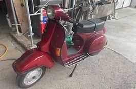 Vespa PX 125 E