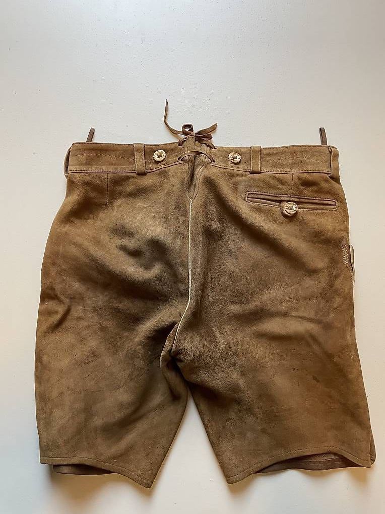 Pantaloni: Lederhose Trachten 50 – Usato da Küblis venduto da Matti101 1