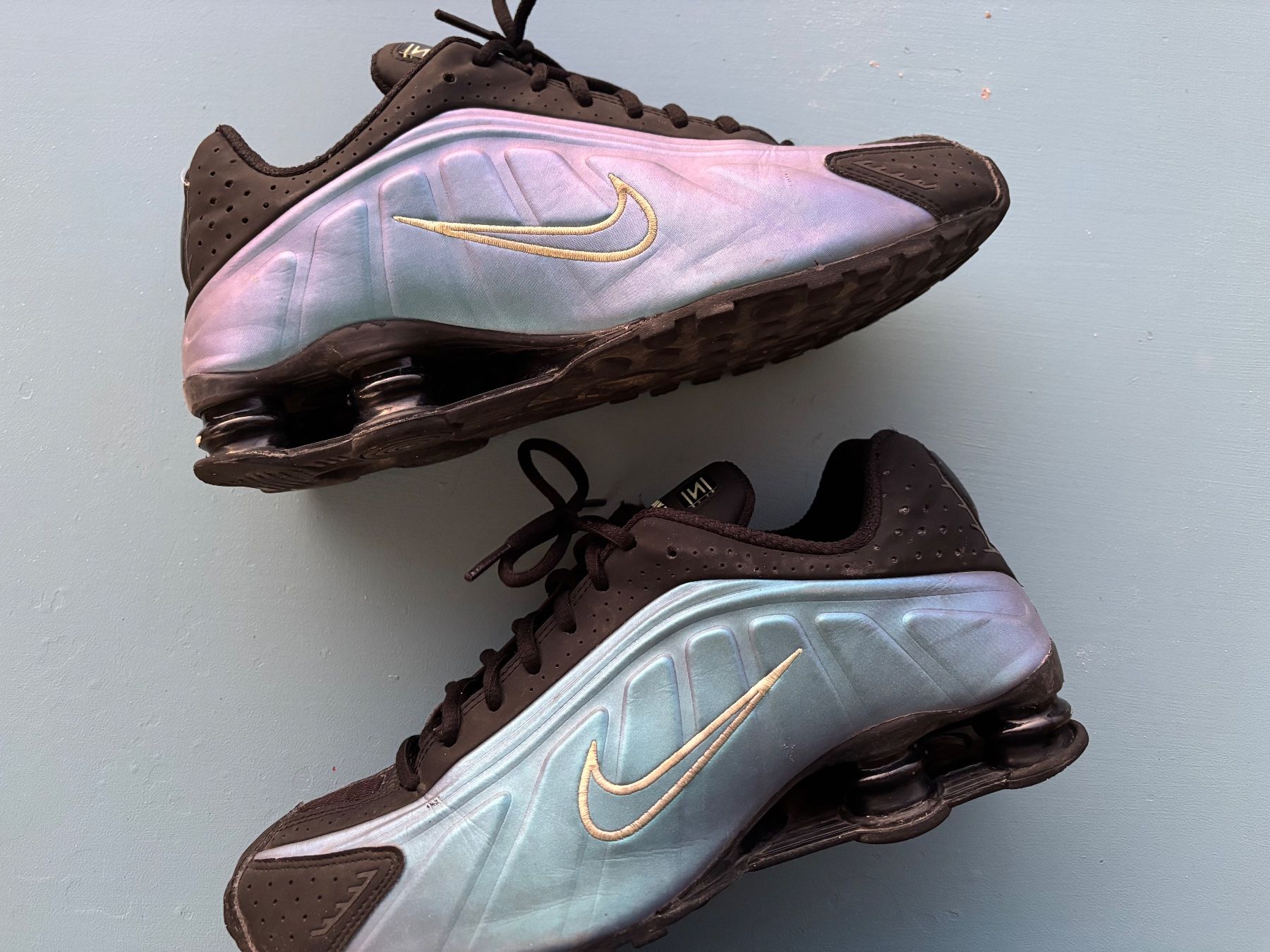 Nike Scarpe da uomo: Nike Shox R4 – Nuovo (secondo la descrizione) da Zürich venduto da ligr