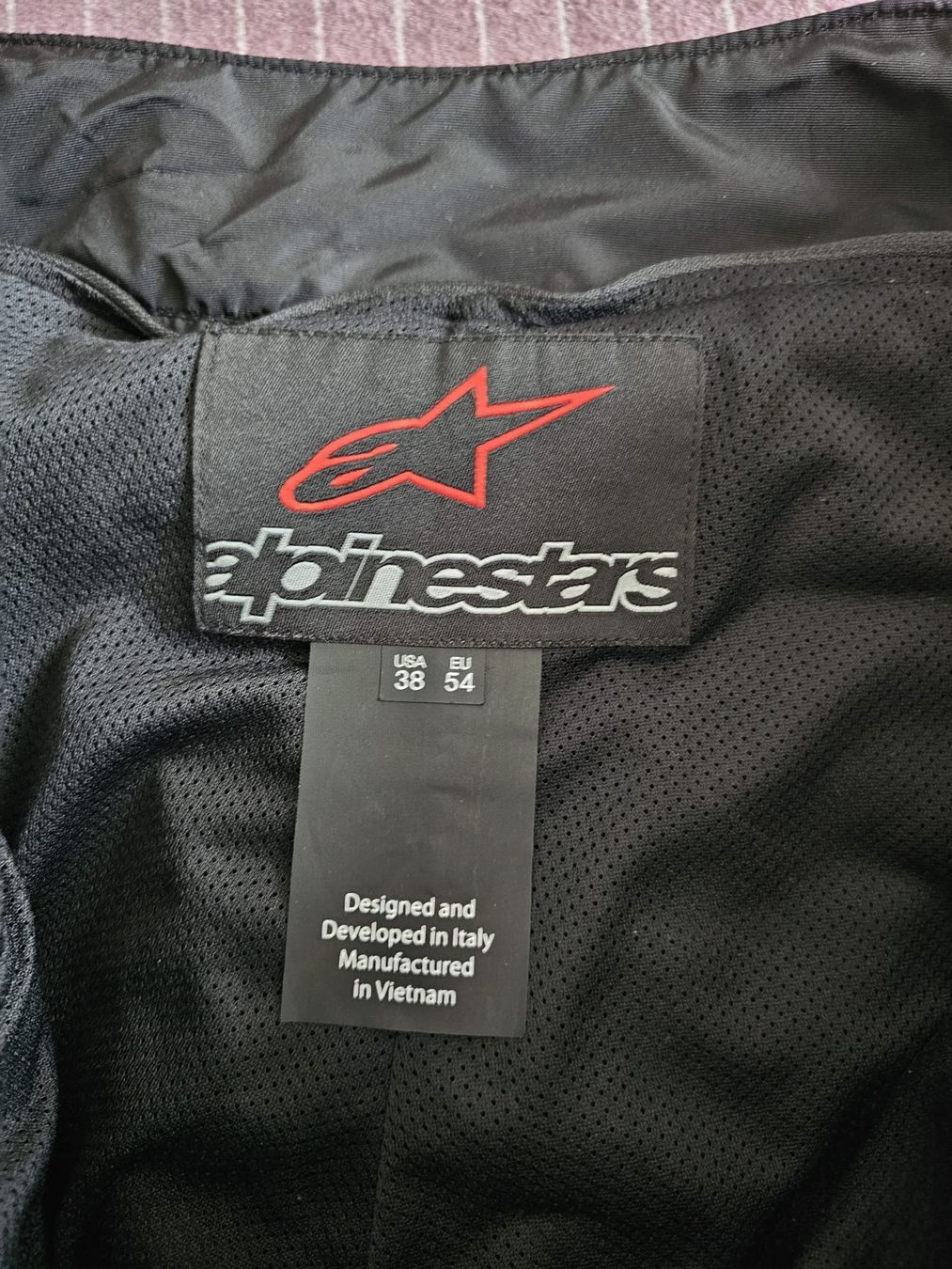 Alpinestars Completi: Combinaison Moto Alpinestars Cuir – Usato da Bulle venduto da Cargomez 7