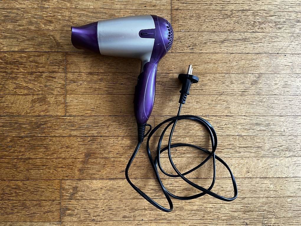 Sèche-cheveux: Haartrockner Föhn – D'occasion à Zürich par piruet18