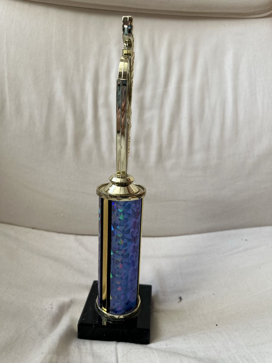 Sonstiges zum Sammeln & Seltenes: Goldener Pokal – Gebraucht aus Basel von ari_f26x 2