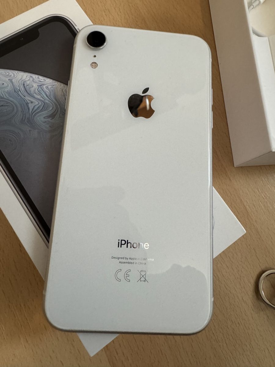 Apple Telefoni cellulari / Smartphones: Apple iPhone XR 128gb Wheite – Usato da Uznach venduto da enrico06 3