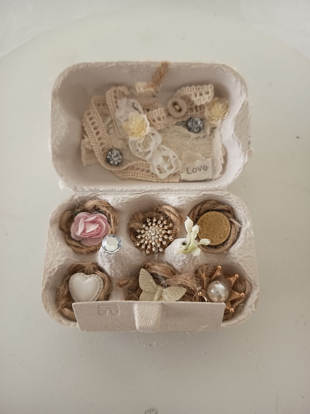 Tutte le decorazioni: Shabby Chic Deko Eierschachtel 9x5cm – Nuovo (secondo la descrizione) da Wangen b. Olten venduto da crea_look 1