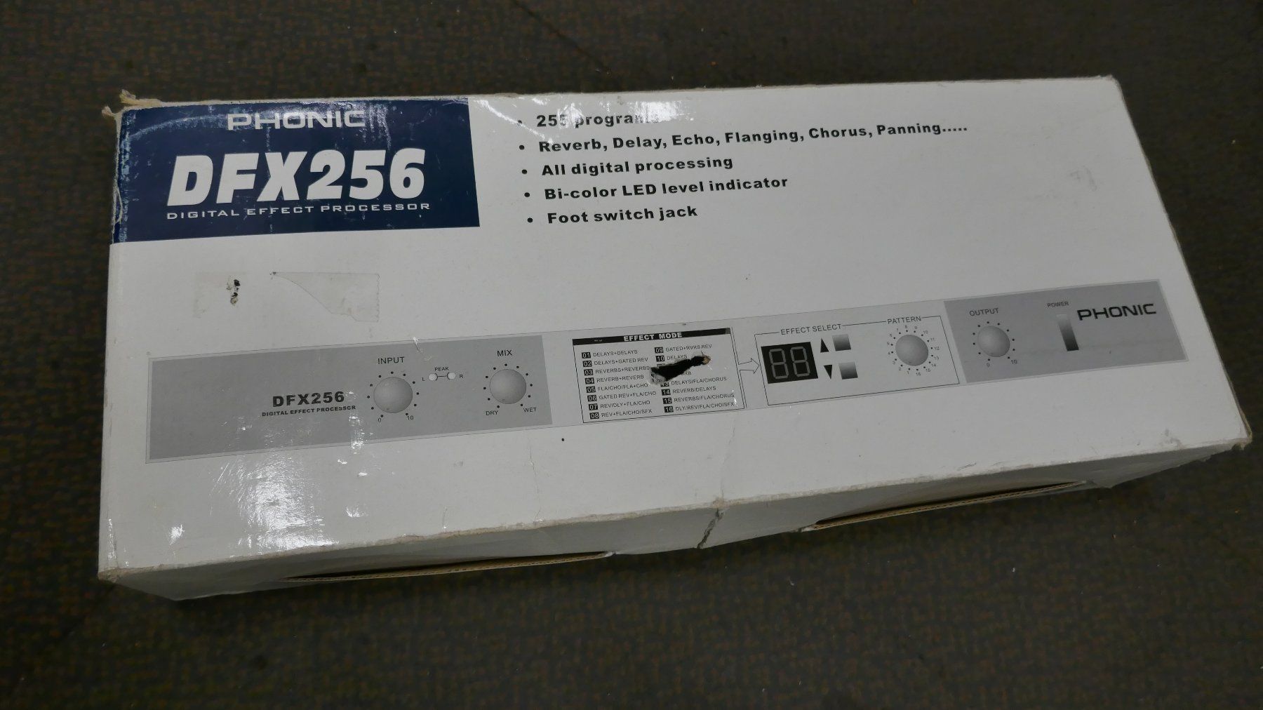 Strumenti musicali: Phonic DFX256 Multieffektgerät – Usato da Wenslingen venduto da FairlightCMI